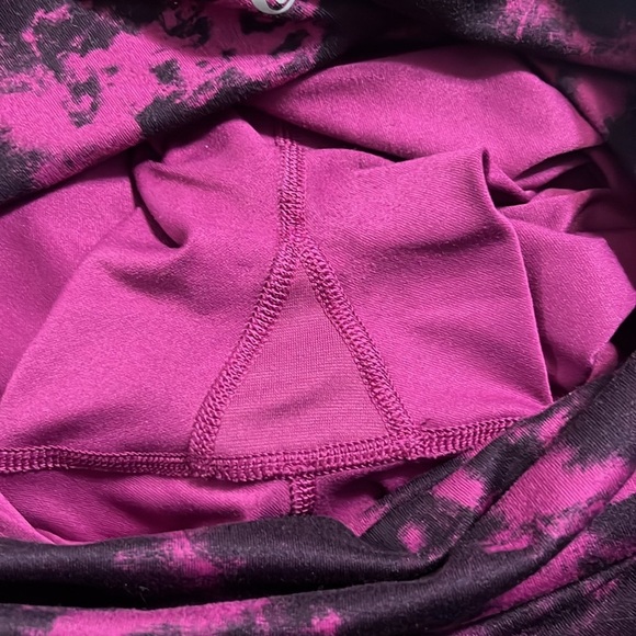 Lululemon legging - Picture 6 of 7